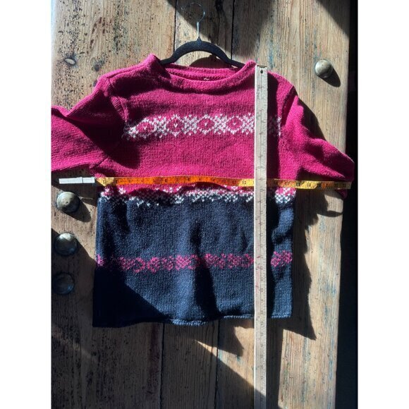 Women's Black & Red Sweater long sleeve fair isle pattern pullover round neck - Picture 4 of 4